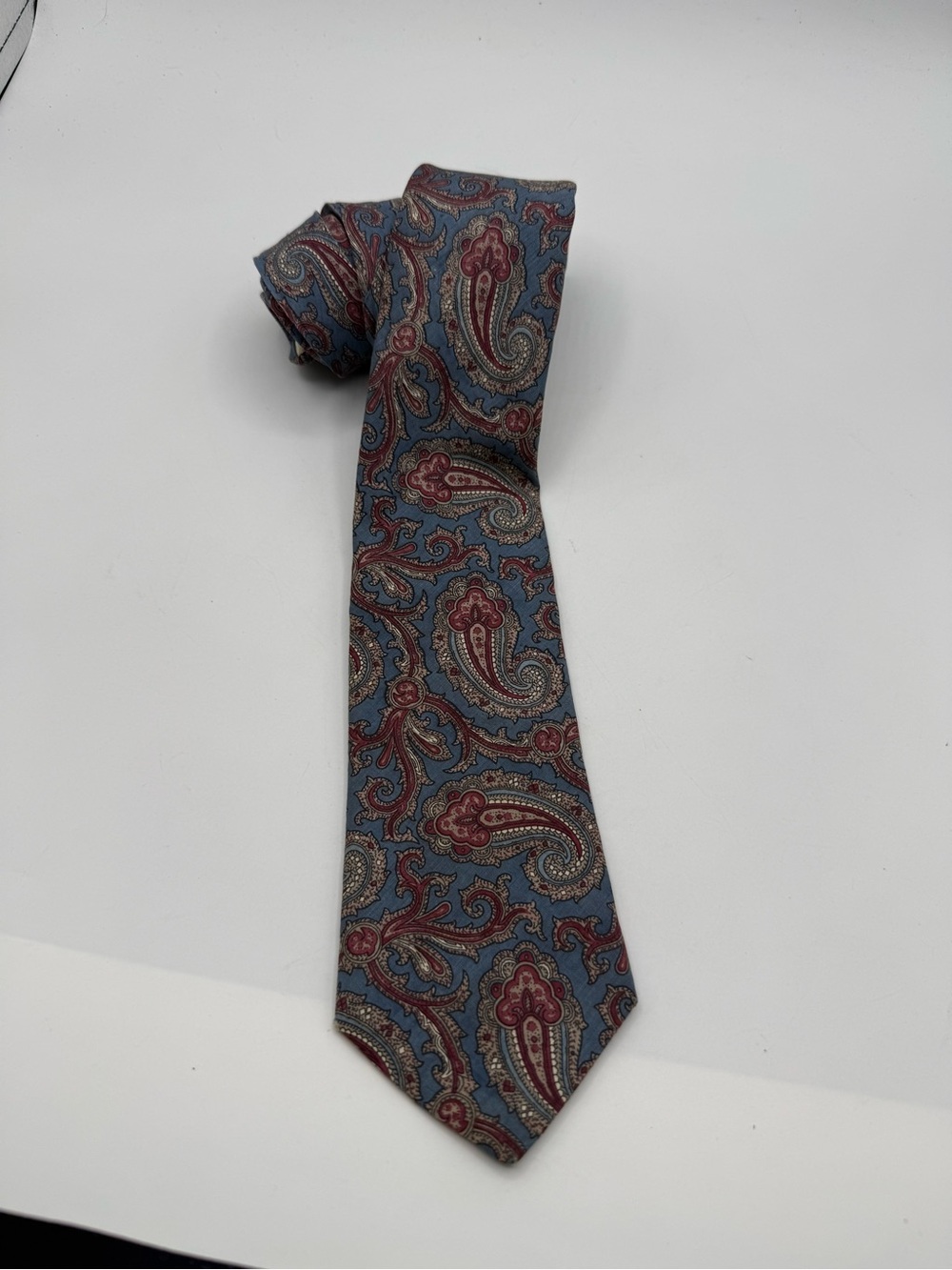 Sovile Row Exclusively For Foleys Paisley Men’s Neck Tie